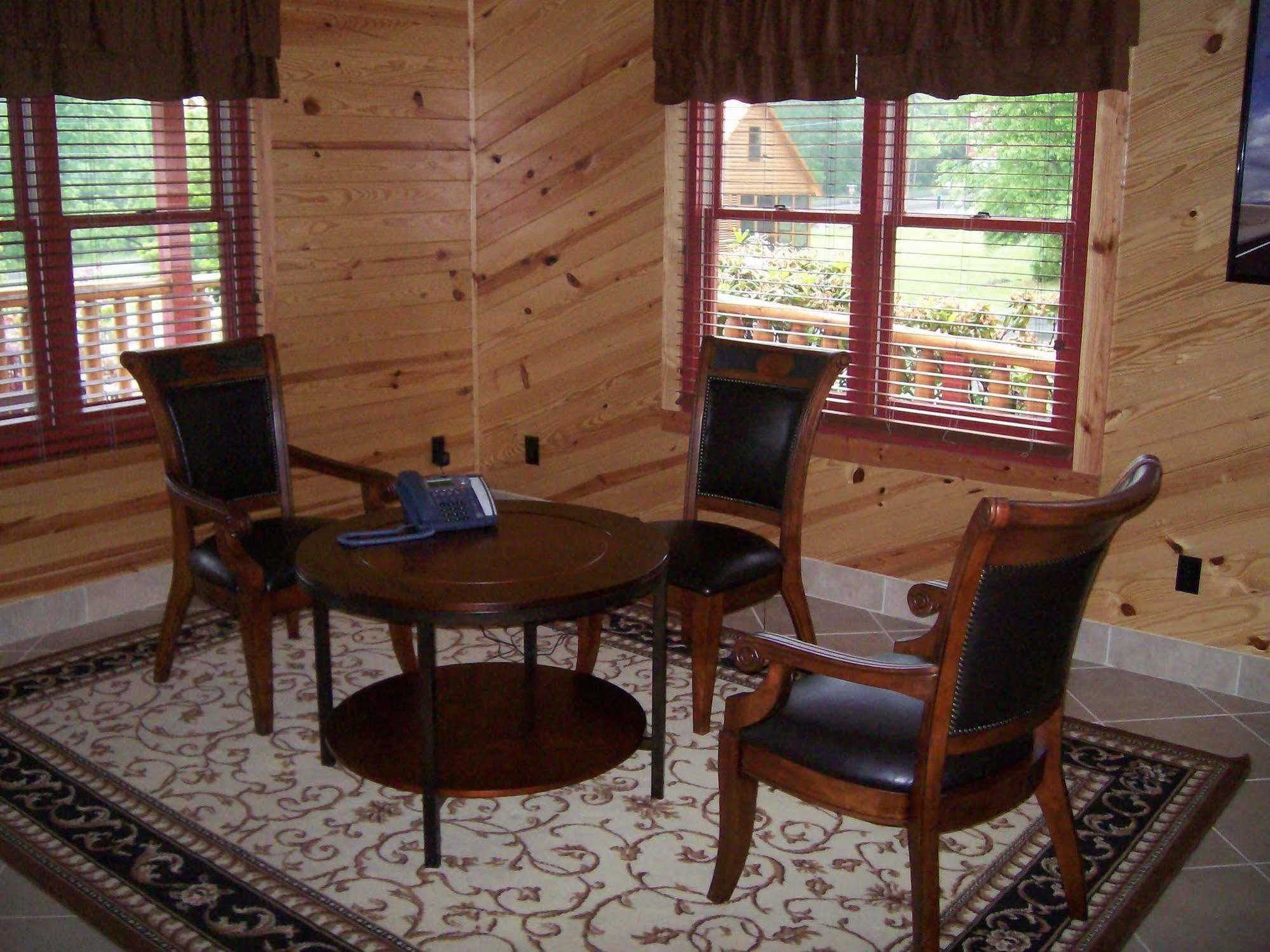 White Oak Lodge And Resort Pittman Center Exteriör bild